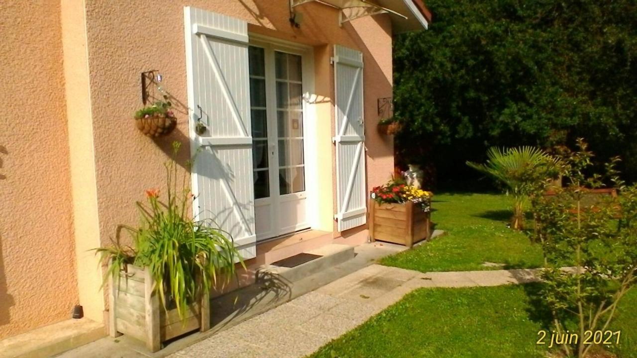 Le Clos Des Palombes Wifi Climatisation Saint-Pierre-du-Mont  Buitenkant foto
